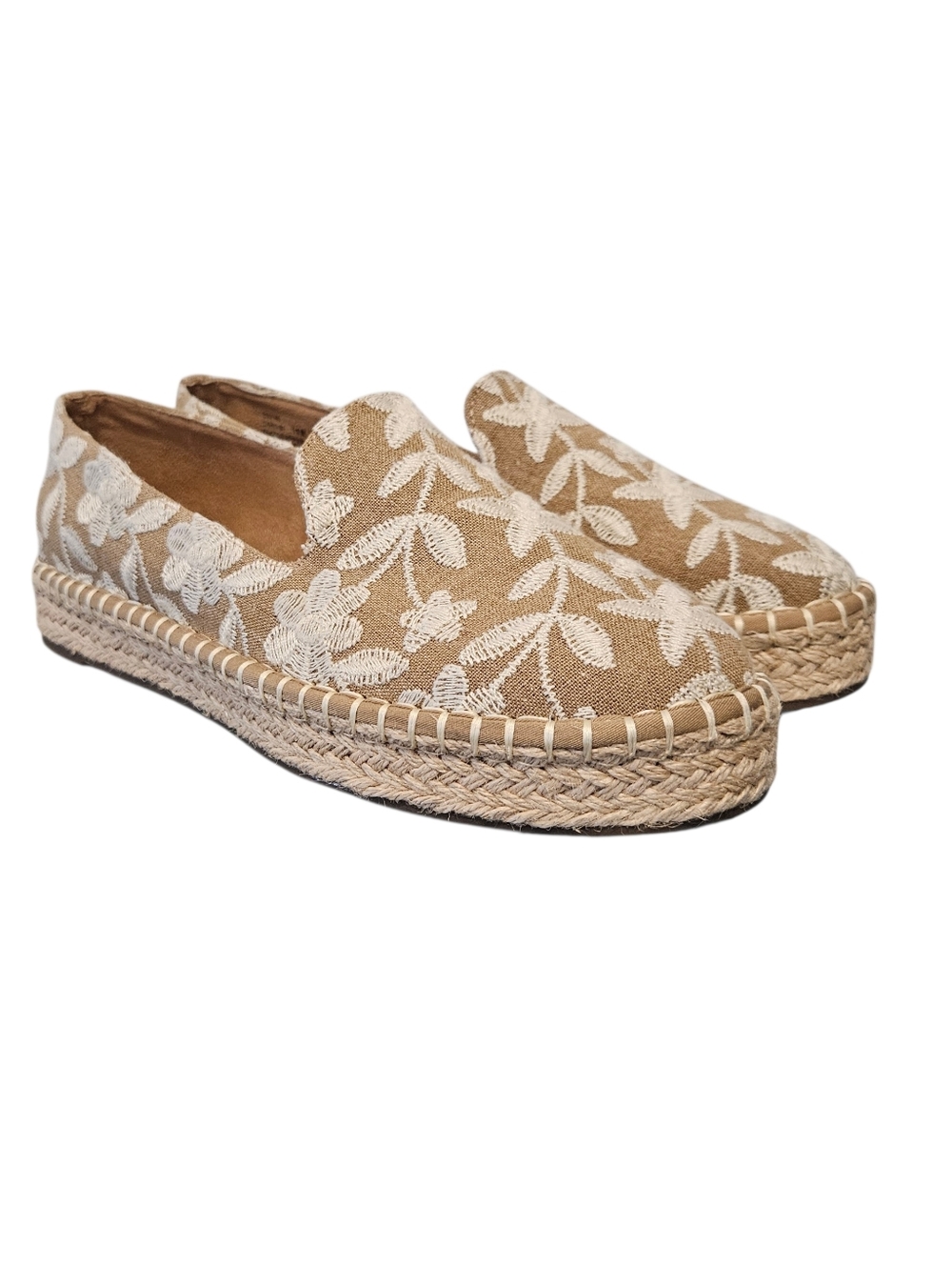 JOIE Cara-BF Beige and White Floral Embroidered Espadrille Slip-Ons Size 10